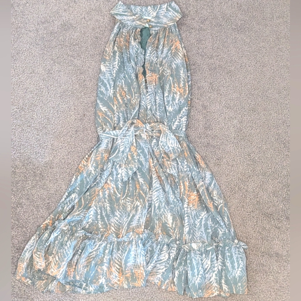 Sleeveless Dress